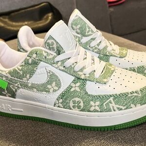 Nike Air Force 1 / Louis Vuitton Low Women's basketball shoes. Green / White